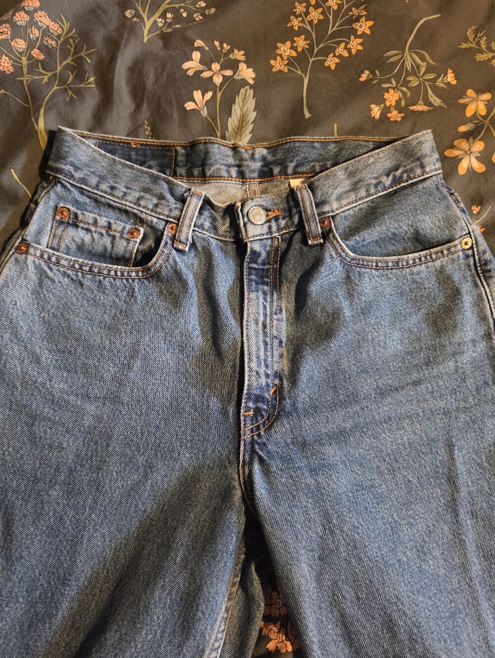 90's Mom Jeans